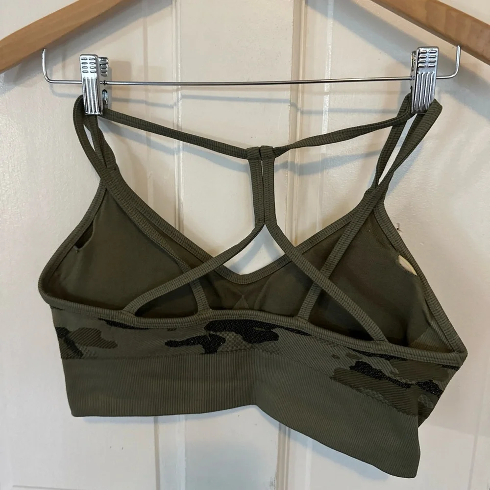 Avocado Women's M/L Olive Night Camo Bra‎ Sports Bra Padded